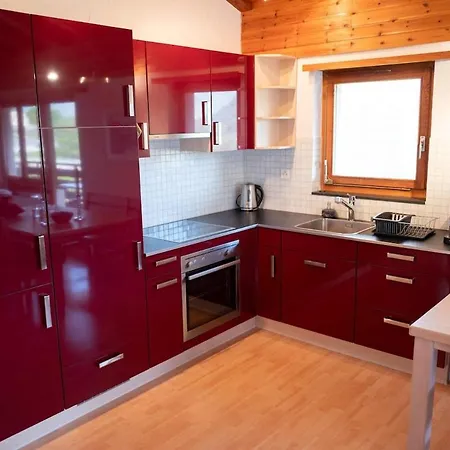 Lovely In A Sunny Village Апартаменты *