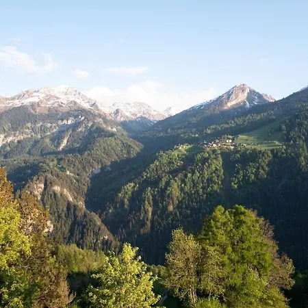 Lovely In A Sunny Village Апартаменты